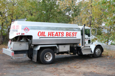 Heating Oil Savings Offer For New Automatic Oil Delivery Customers   Oil Delivery Truck 390x260 