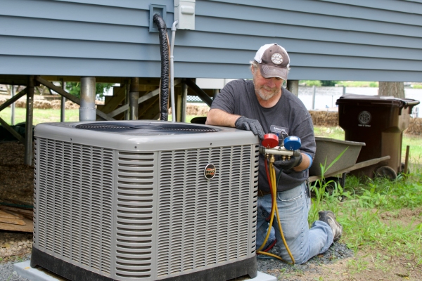 Miller Oil Company Professional HVAC Technician provides AC maintenance